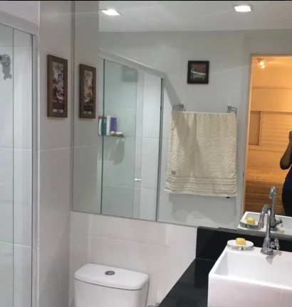 Imagem Lindo Apartamento Andar Baixo de 2 dormitórios (1 suíte) e 2 vagas de garagem no Tatuapé