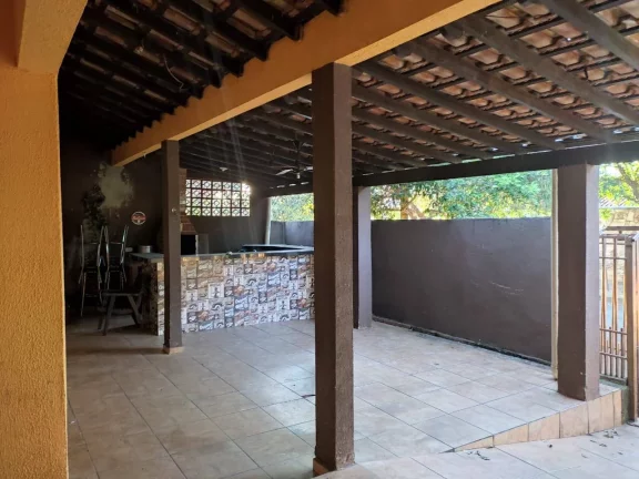 Imagem Casa em Londrina para Moradia ou Investimento