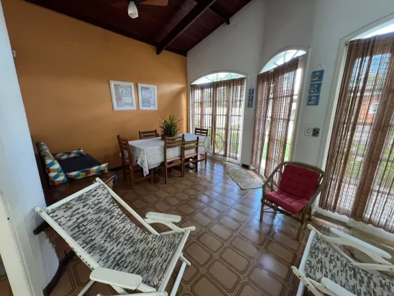 Imagem Casa térrea à venda esquina dois lotes e com Edícula Bairro Oásis Peruíbe