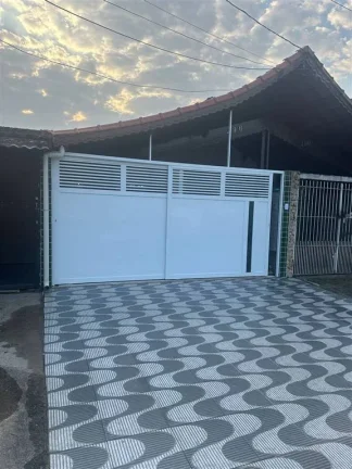 CASA COM 100.52 m² - MARACANÃ - PRAIA GRANDE SP