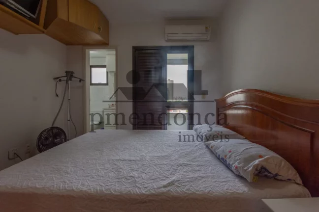 Imagem Apartamento em Pinheiros com 3 quartos( 1 sui­te ) e 2 vagas, 95m²