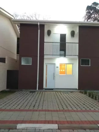 Imagem Sobrado com 2 dormitórios à venda, 61 m² por R$ 450.000,00 - Chácara Faggion - Suzano/SP