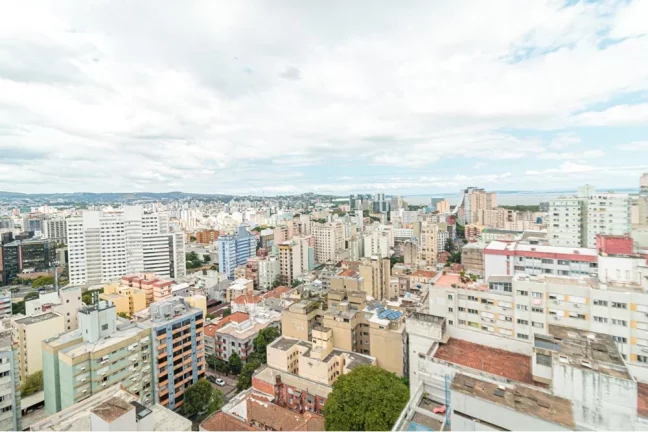 Imagem Cobertura à venda em Porto Alegre, Centro Histórico, com 1 quarto, 98m²