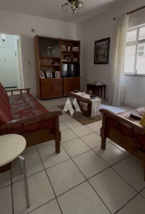 Imagem Apartamento próximo a praia do Embaré com sacada!