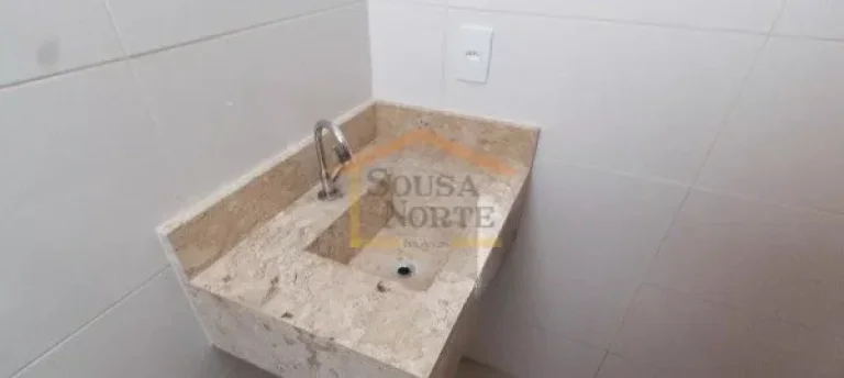 Imagem Apartamento aconchegante à venda na Água Fria, 2 dormitórios, 1 banheiro, varanda, área de servi...
