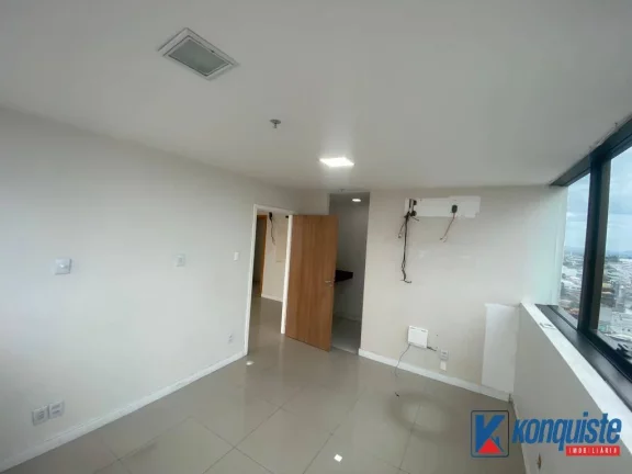 Imagem VENDA/ ALUGO SALA REFORMADA EDIFICO ÍCONE TAWER