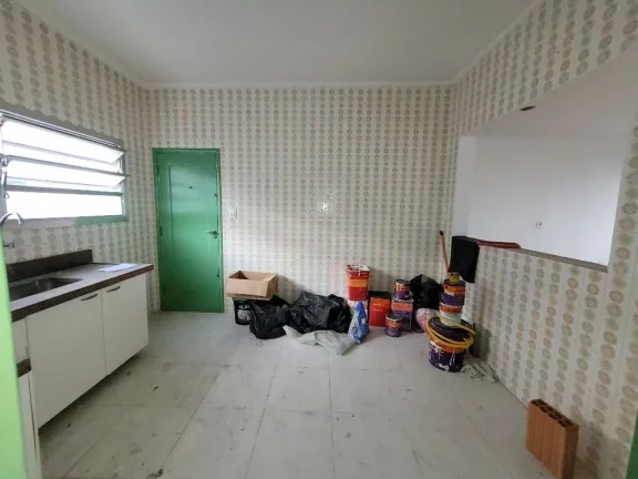 Imagem ASTÚRIAS - LOCALIZAÇÃO PRIVILEGIADA, UMA QUADRA DA PRAIA, AMPLO APARTAMENTO COM 100 M² ÚTEIS, GARAGEM DEMARCADA NO PRÉDIO, SERVIÇO DE PRAIA.