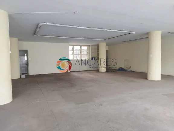 Excelente Conjunto Comercial na Rua Líbero Badaró