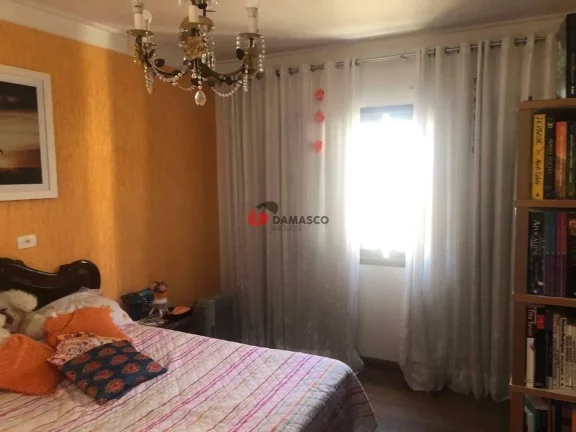 Imagem Sobrado à venda 3 Quartos, 3 Suites, 5 Vagas, 177M², Osvaldo Cruz, São Caetano do Sul - SP