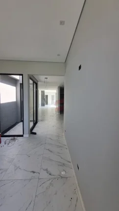 Imagem CASA com 3 dormitórios à venda por R$ 615.000,00 no bairro Alto Tarumã - PINHAIS / PR