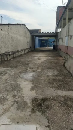 Imagem Casa com Piscina [Casa 2 quartos com suíte] [Zona Leste]