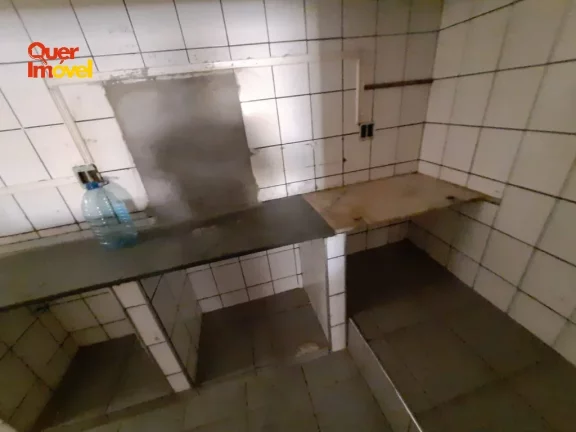 Imagem Excelente oportunidade: Imóvel comercial à venda em Ribeirão Preto-SP, no Jardim Macedo, com 2 salas, 3 banheiros e 150,00 m². Av. Francisco Junqueira