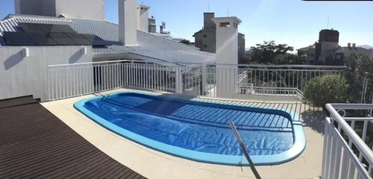 Imagem Cobertura com 3 dormitórios à venda, 250 m² por R$ 1.950.000,00 - Canasvieiras - Florianópolis/SC