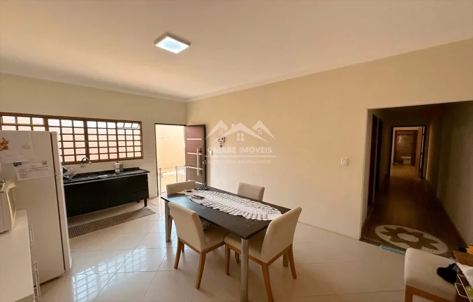 Imagem Casa com 3 dormitórios à venda, 210 m² por R$ 470.000,00 - Lincoln Parque - Tatuí/SP