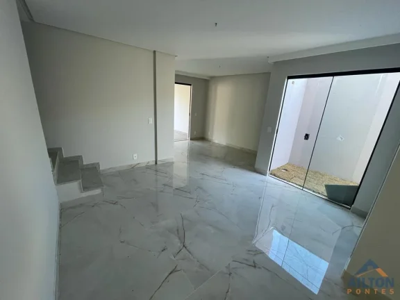 Imagem Casa Duplex a Venda em Praia de Santa Mônica - Guarapari/ES