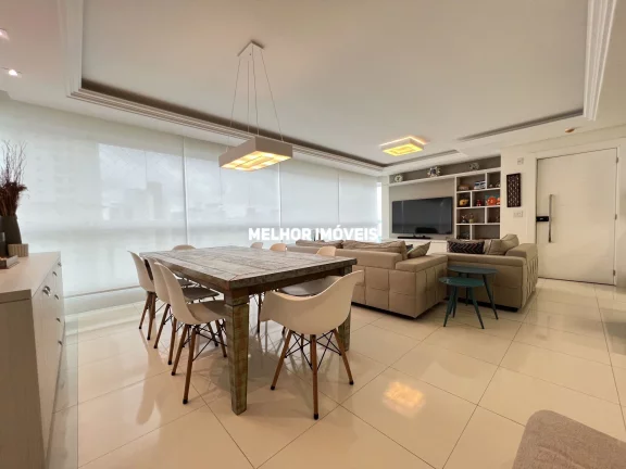 Imagem Apartamento mobiliado á venda com 3 suítes, 2 vagas de garagem localizado em Balneário Camboriú
