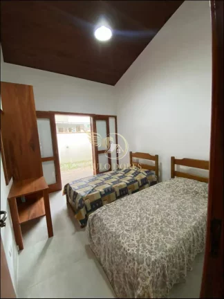 Imagem CASA À VENDA NO BAIRRO TENÓRIO (ACARAÚ) - UBATUBA/SP
