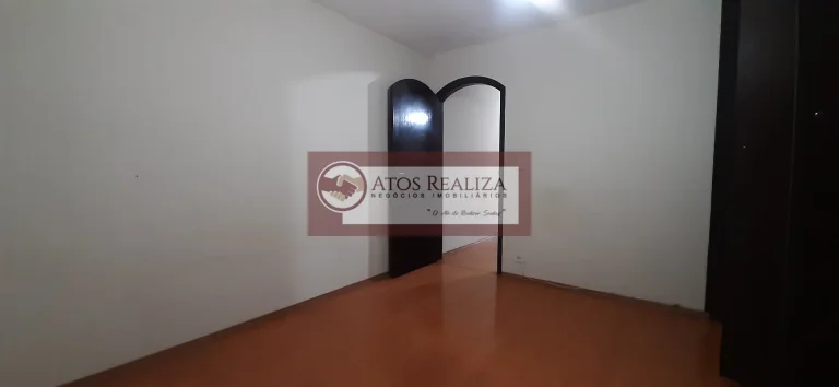 Imagem Este incrível sobrado de 102m² de área útil está localizado em Socorro - São Paulo e é a escolha perfeita para quem busca conforto e praticidade. Com dois dormitórios e dois banheiros, este imóvel é ideal para casais e pequenas famílias que buscam um lar 