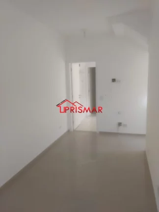 Imagem Sobreposta térrea semi nova 2 dormitórios 1 vaga Aparecida