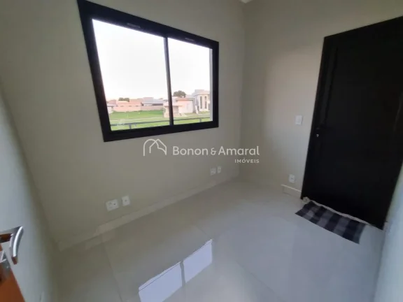 Imagem Casa à venda no Condomínio Residencial Royal Garden Paulínia - SP
