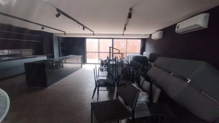 Imagem Descrição Apartamento nas proximidades de supermercados, restaurantes, farmácias e a 700m da praia do Manaíra - AP2743..