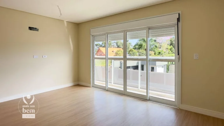 Imagem Sobrado com 222,92 m², 3 Suítes em Condominio Fechado com Piscina à venda por R$ 999.000,00 - Campo Comprido - Curitiba/PR