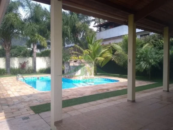 Imagem Encante-se: Residência Espetacular no Condomínio Flamboyant Atibaia