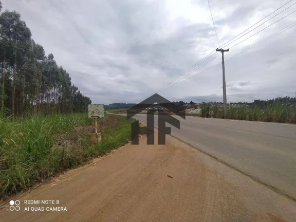 Imagem Sitio com 06 quartos, localizado na Estrada Chã de Alegria, 10 km, Paudalho, PE