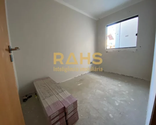 Imagem Ótimo sobrado geminado de ponta, ao lado do geminado de esquina em fase final de acabamentos, local...