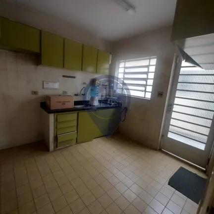 Imagem Imperdível: Casa à venda em São Paulo-SP, Planalto Paulista - 3 quartos, 2 salas, 2 banheiros, 2 vagas de garagem, 130,00 m².