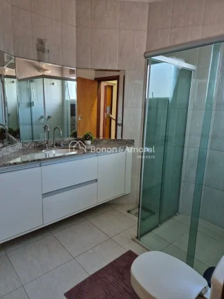 Imagem Casa à Venda - Condomínio Yucatan - Paulínia/SP.

Área construída: 252 m²
Tipo: Sobrado
Posiç...