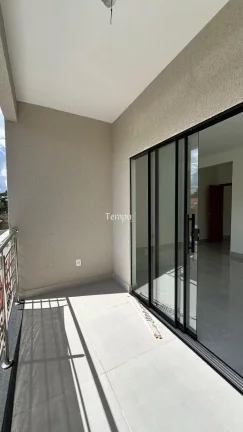 Imagem Sobrado Alto Padrão, 3 suítes, em Jardim Planalto, Goiânia/GO