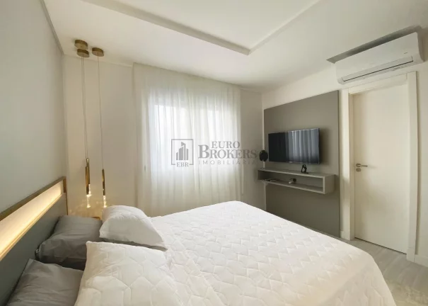 Imagem Cobertura duplex mobiliada e decorada em Balneário Camboriú.