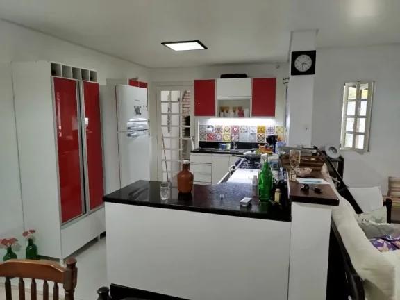 Imagem Casa com 2 dormitórios à venda, 196 m² por R$ 479.000,00 - Vila Colorado - Suzano/SP