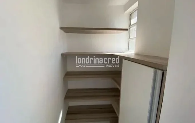 Imagem Espaço e Conforto no Ed. Paraty: Apartamento com 3 Dormitórios (1 Suíte), 2 Banheiros e 1 Vaga, Área Útil de 77m² - Ideal para Sua Família!