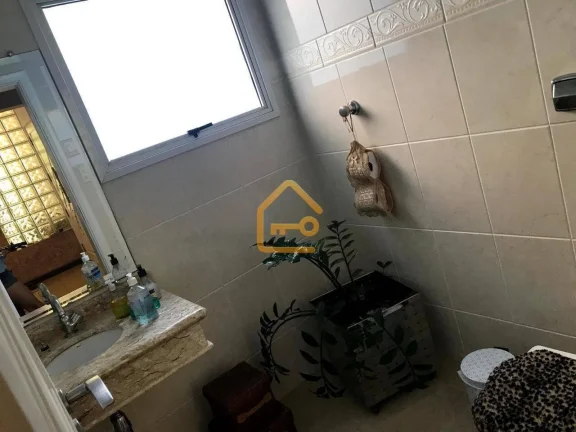 Imagem Sobrado 4 dormitórios (3 suítes), 4 vagas. Villas de Santanna, Jacareí