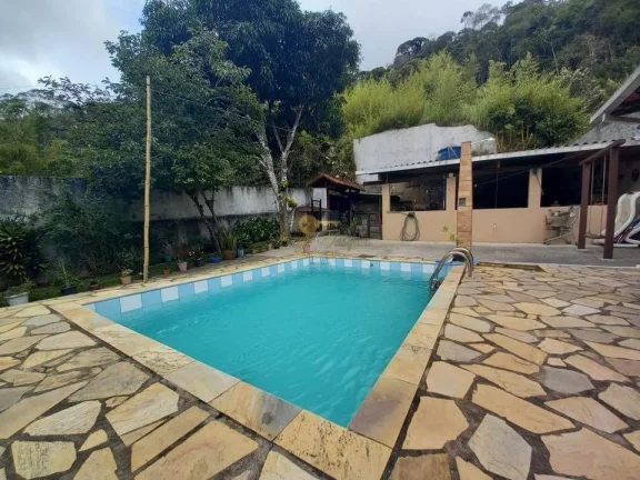 Imagem Casa para Venda em Teresópolis / RJ no bairro Vale do Paraíso
