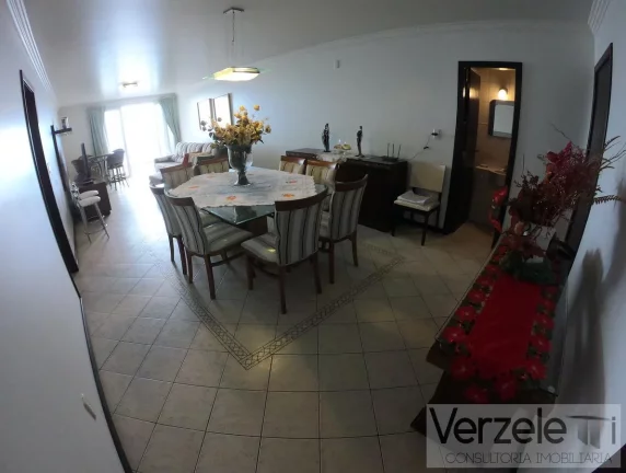 Imagem Frente ao Mar para Venda em Balneário Camboriú / SC no bairro Centro