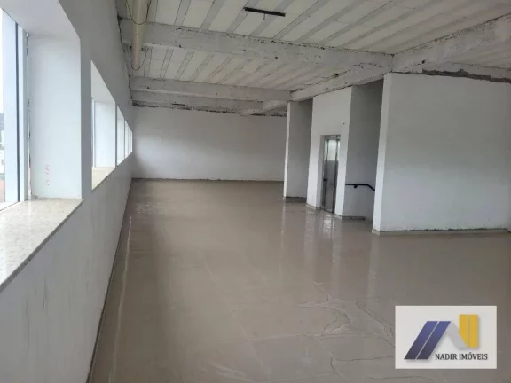 Edifício Residencial para Alugar, 800 m² em Centro - Pouso Alegre