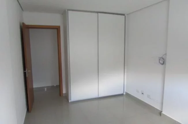 Imagem Apartamento - Área Útil: 113,44 m² , com 03 dormitórios, sendo 01 suíte, todos com armário emb...