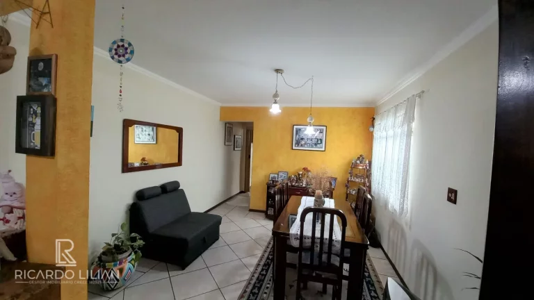 Imagem Maravilhosa casa térrea com dois dormitórios sendo uma suíte e duas vagas cobertas