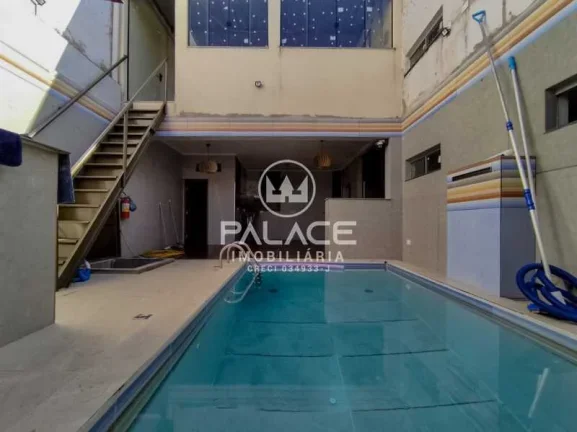 Imagem Excelente barracão comercial localizado em avenida com alto fluxo de pedestres e veículos.
 Está ...