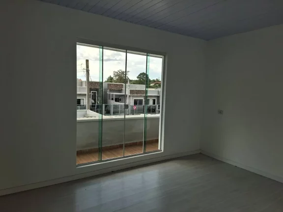 Imagem Sobrado com 4 Quartos no Santa Terezinha - FRG - R$490 mil