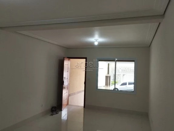 Imagem Sobrado com 170 metros quadrados, 3 dormitórios sendo os três suítes, sendo uma com varanda, ampl...