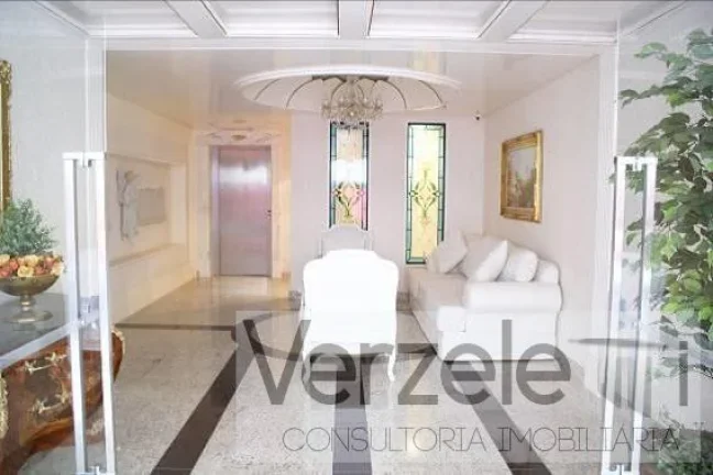 Imagem Apartamento Quadra Mar para Venda em Balneário Camboriú / SC no bairro Centro