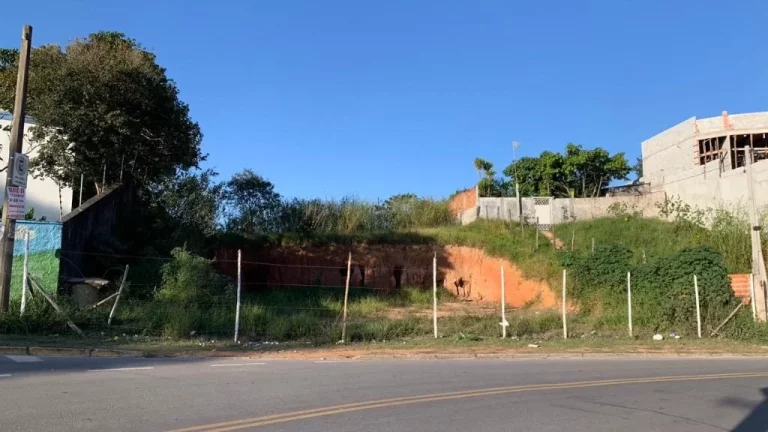Imagem Terreno à venda, 898 m² por R$ 550.000,00 - Jardim Piatã A - Mogi das Cruzes/SP
