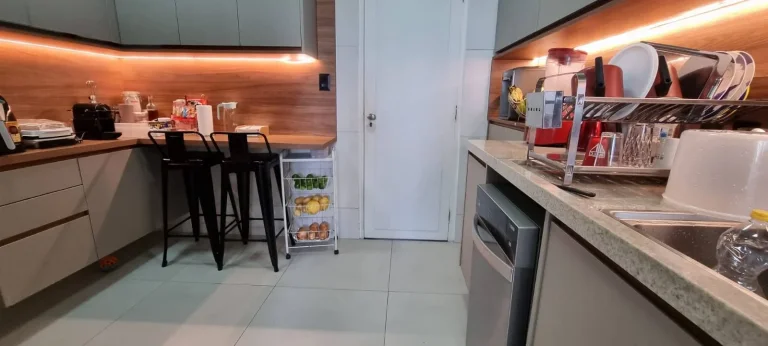 Imagem Apartamento Aclimação - 138M² - 4 Dorms, 3 Suítes, 2 Vagas.