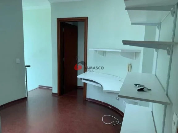 Imagem Sobrado à venda 3 Quartos, 1 Suite, 5 Vagas, Jardim São Caetano, São Caetano do Sul - SP