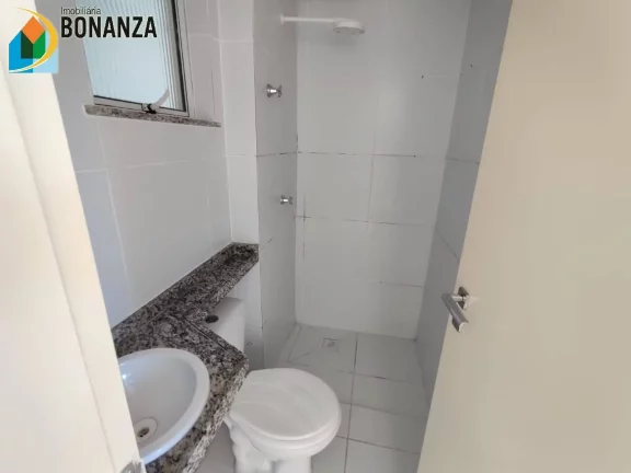 Imagem Apartamento na Parangaba com 02 quartos para alugar