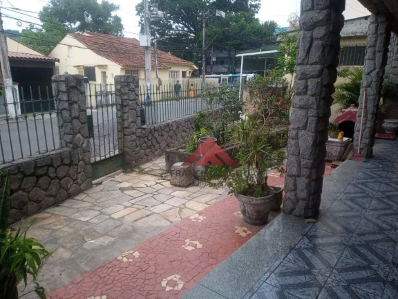Imagem Casa com 3 dormitórios à venda por R$ 700.000,00 - Boaçu - São Gonçalo/RJ